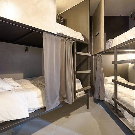 We Hostel And Suites Miraflores By Stand Out Hotels Collection ซานโตโดมิงโก ภายนอก รูปภาพ
